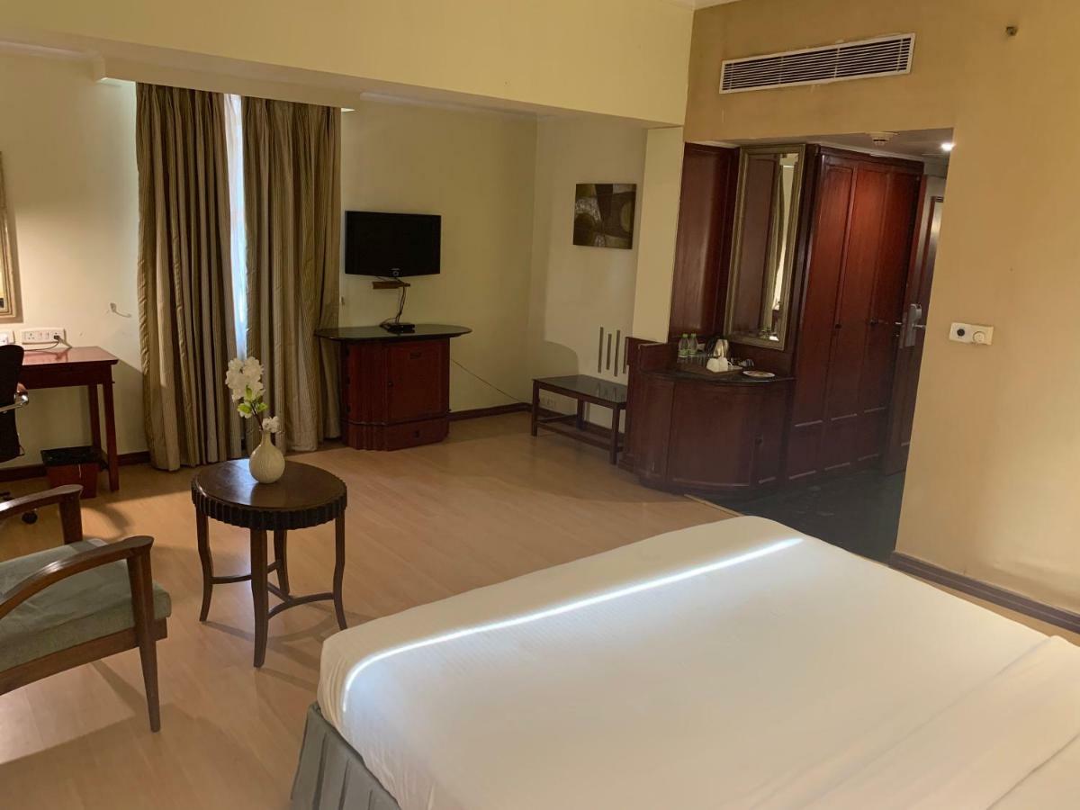 The Manohar Hyderabad Hotel Kültér fotó